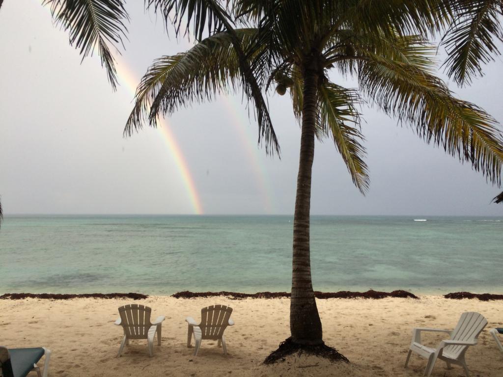 Del Sol Beachfront Akumal Eksteriør billede